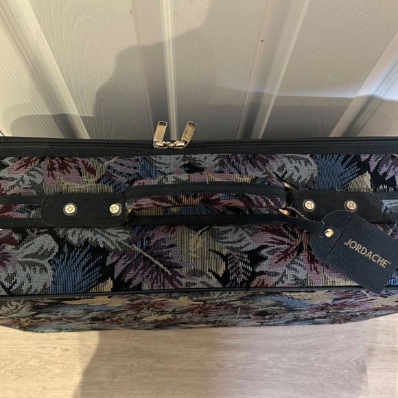 Vintage Jordache Luggage - Picture 3 of 8